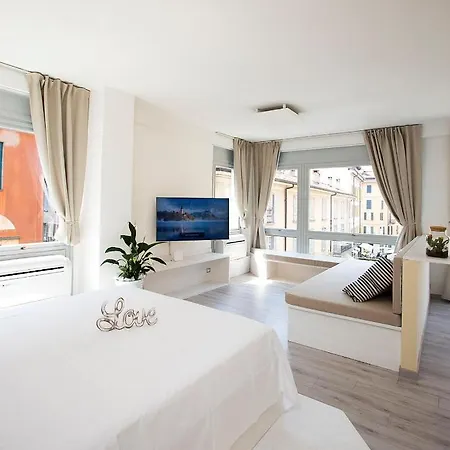 Downtown Como-luxury Apartmán *