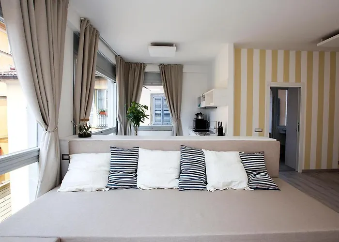 Downtown Como-luxury Apartmán *