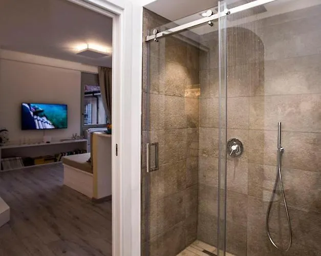 Apartamento Downtown Como-luxury *
